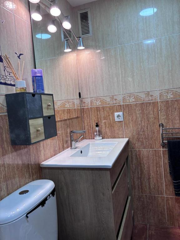 Fotografia z galérie ubytovania Bahia Suite 1 v destinácii Algeciras