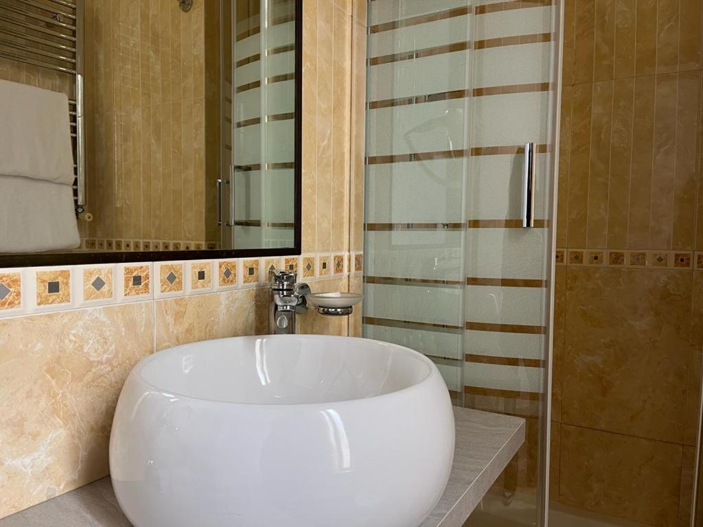 Glam Luxury Rome - Resim 39