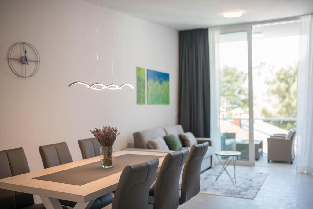 Posedenie v ubytovaní A&V Residence