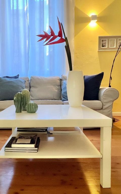 A seating area at ComeCasa 2 bedrooms Apartment in via Curtatone