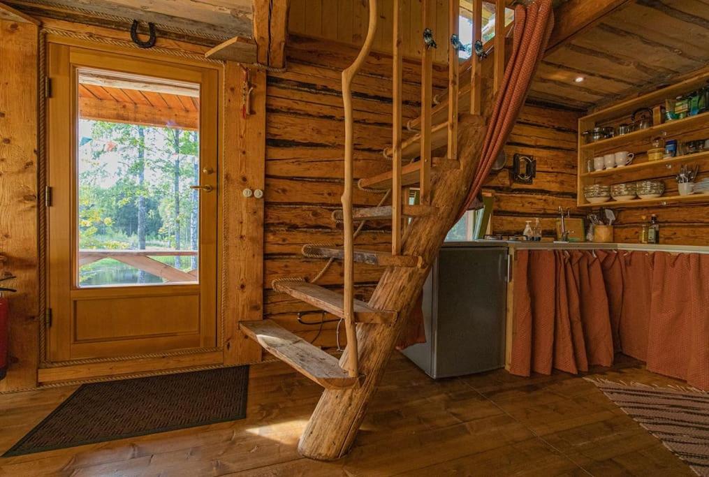 Fotografie z fotogalerie ubytování Elupuu forest cabin with sauna v destinaci Nooska