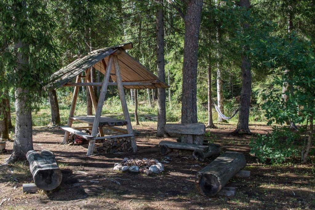 Zahrada ubytování Elupuu forest cabin with sauna