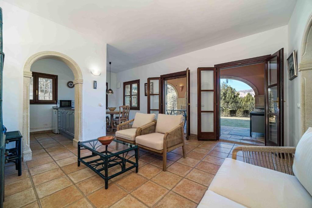 Posezení v ubytování Villa Tosca Javea by Rock Rentals