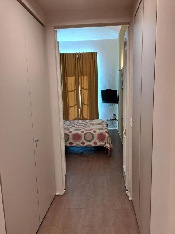 A bed or beds in a room at Loca
