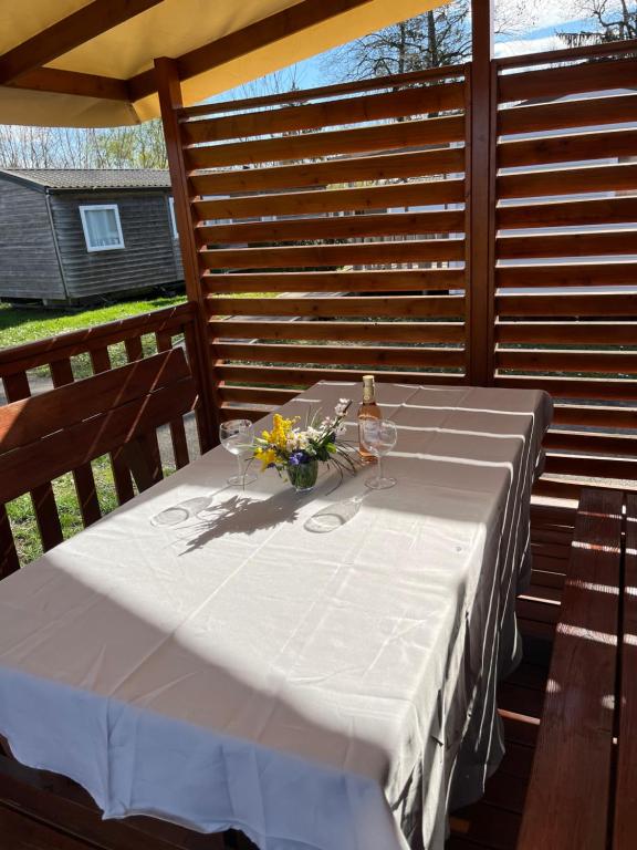 Balkón nebo terasa v ubytování Mobile home