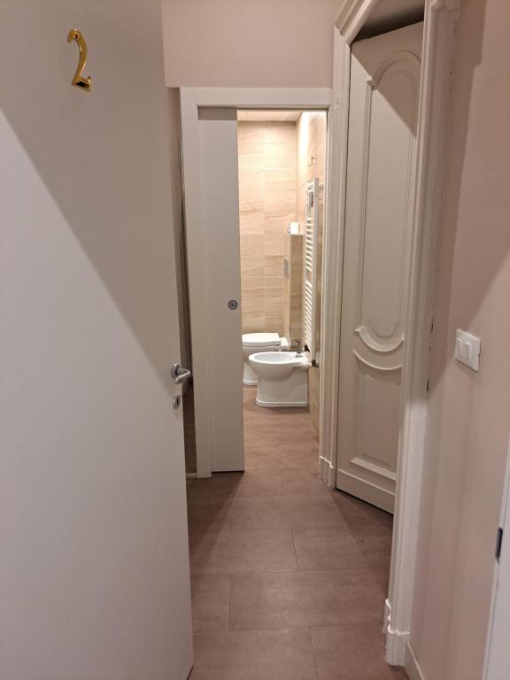 A bathroom at Loca