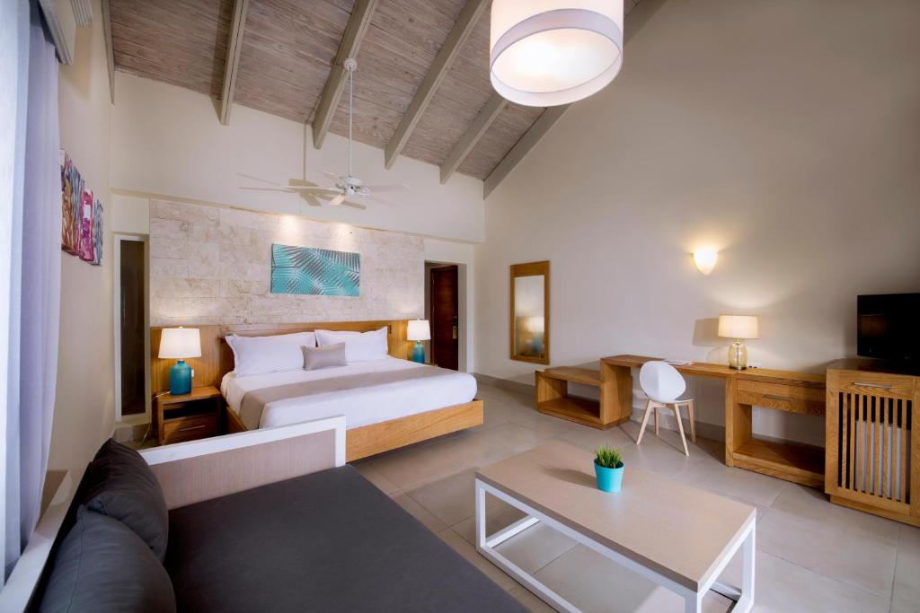 Postel nebo postele na pokoji v ubytování Vista Sol Punta Cana Beach Resort & Spa - All Inclusive
