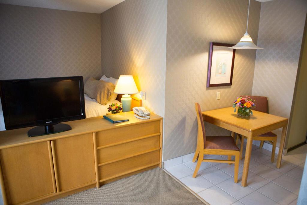 Cartier Place Suite Hotel - Resim 28