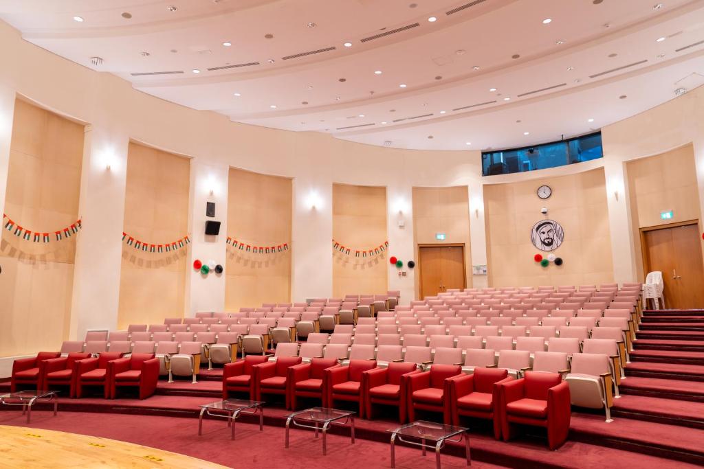 eStay Hotel - Resim 3