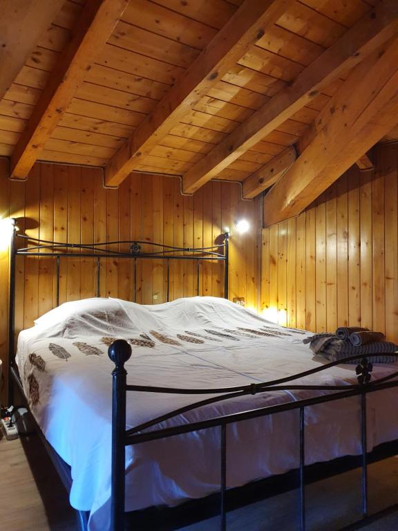 Rustico Lago di Como b&b - Double Room With Private External Bathroom