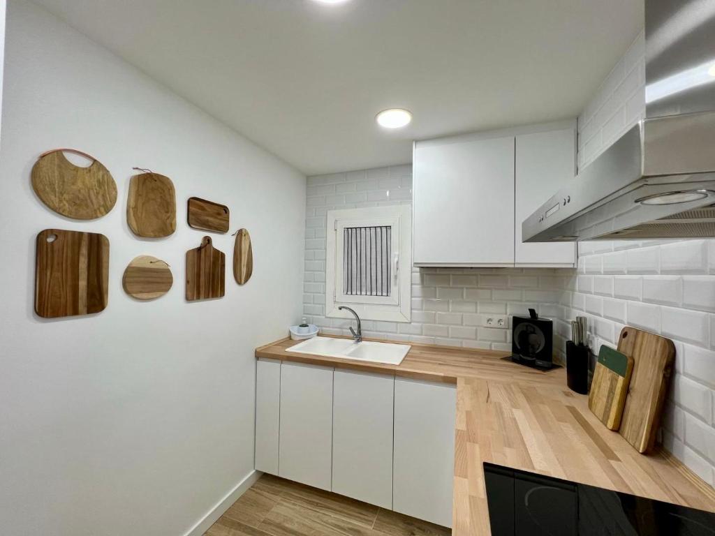 A kitchen or kitchenette at Casa 24