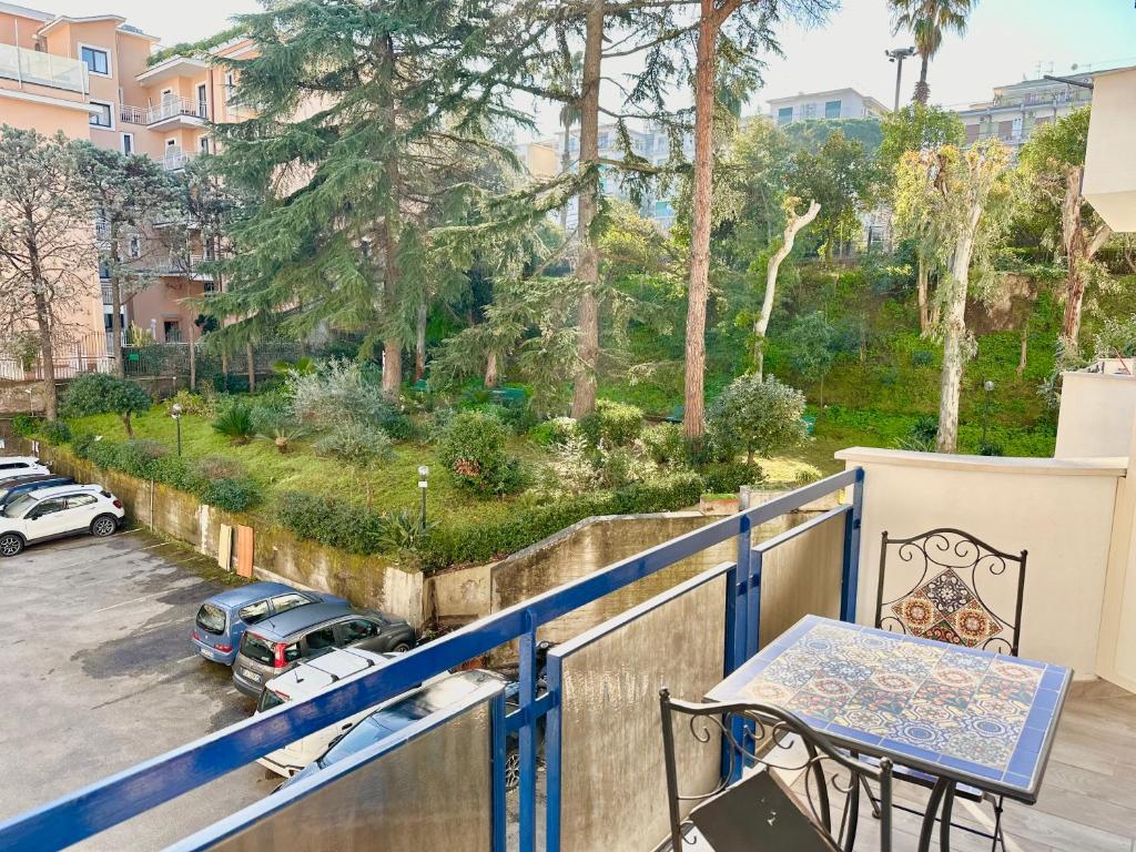 Balkón nebo terasa v ubytování Room Center Sorrento Baby