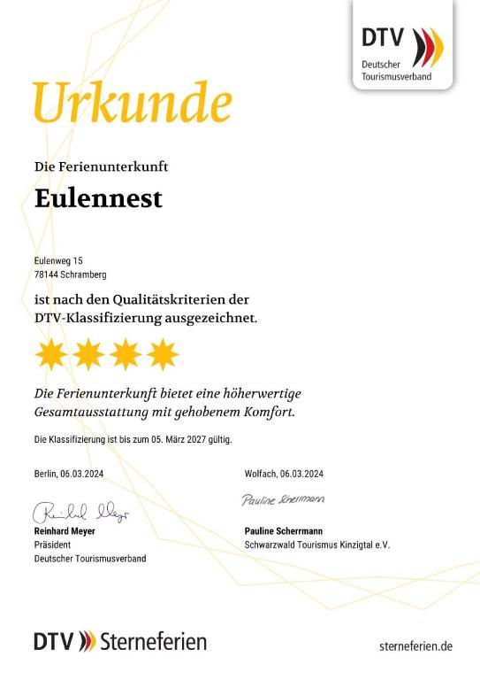 Certifikát, hodnocení, plakát nebo jiný dokument vystavený v ubytování Ferienwohnung Eulennest
