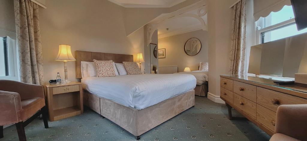 Enniskeen Country House Hotel - Habitación Doble Con Vistas Al Jardín