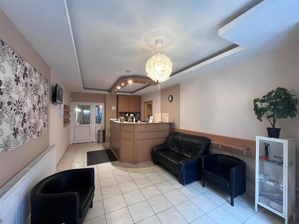 Hotel Rose City - Resim 4