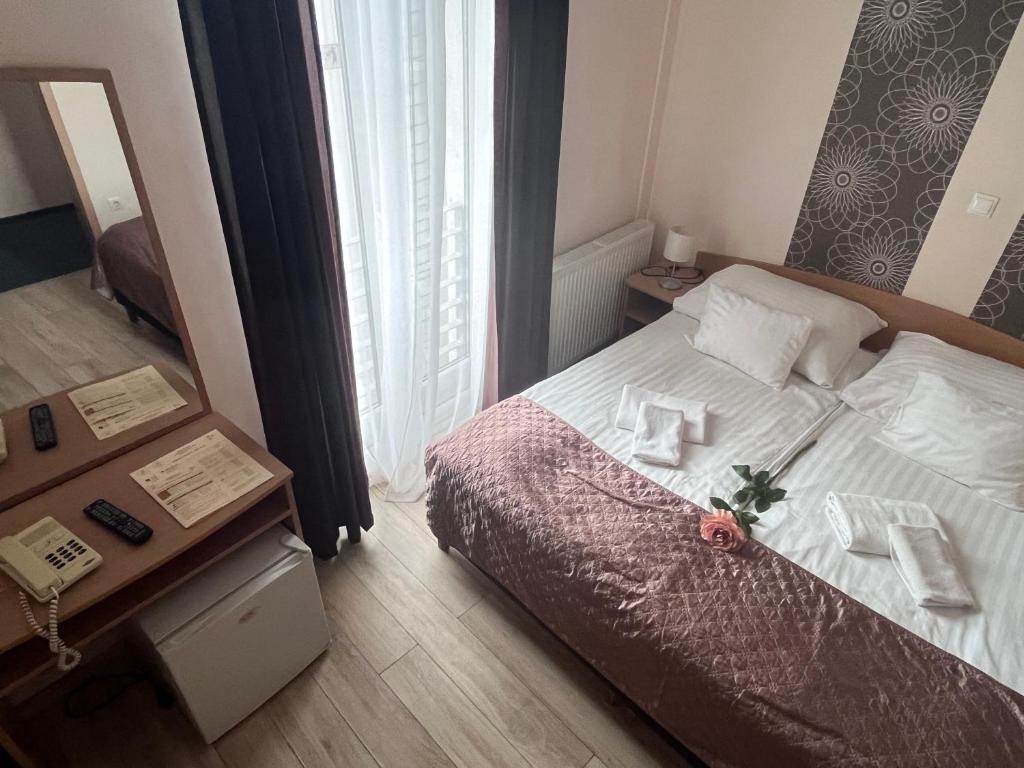 Hotel Rose City - Resim 33