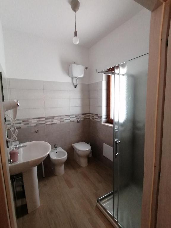 Koupelna v ubytování CLASS ROOMS AFFITTACAMERE
