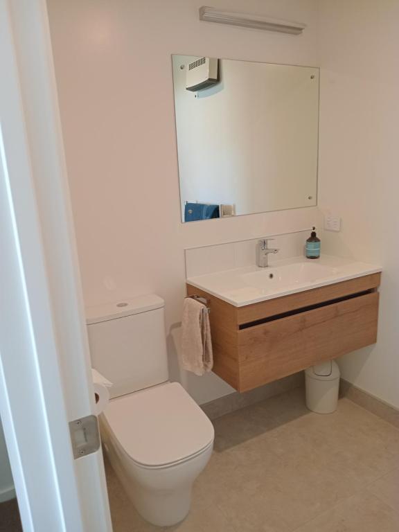 The Views - Resim 21