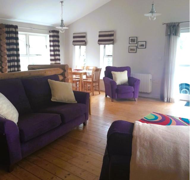 Posezení v ubytování Ballyhoura Mountain Lodges