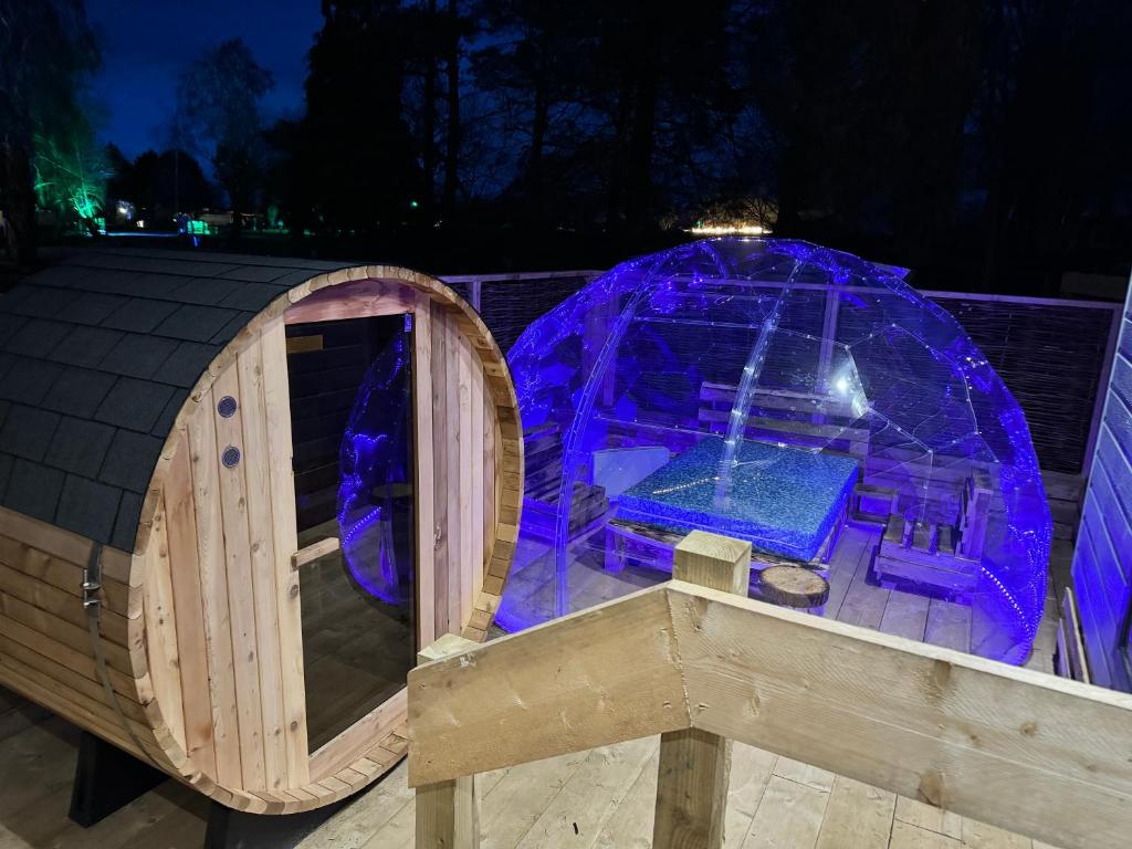 Woodlakes Park By Liv Retreats - Lux Oasis Sauna