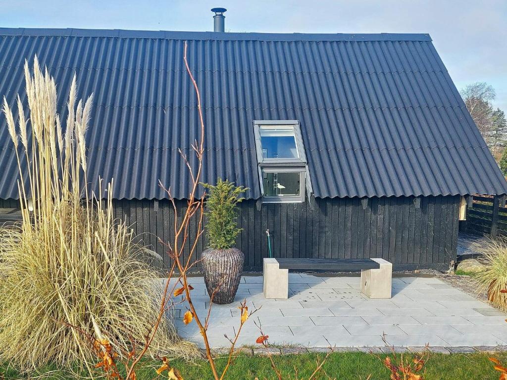 Zahrada ubytování Modern Coastal Retreat in Eno-By Traum