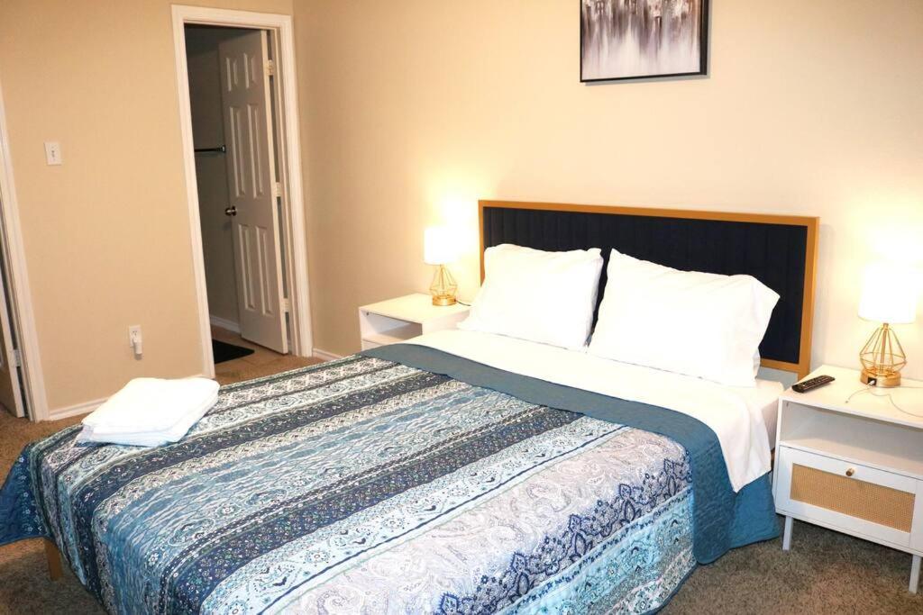 Fotografie z fotogalerie ubytování Lubbock haven 3Beds, 3 baths v destinaci Lubbock
