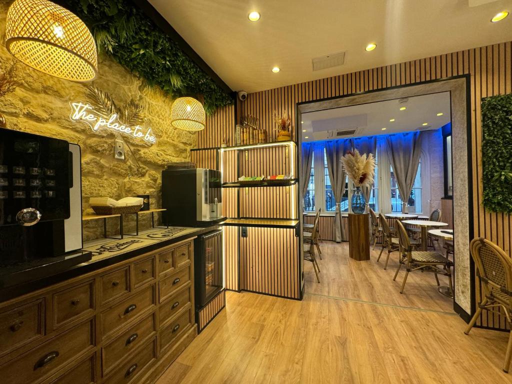 Hotel Nation Montmartre - Resim 13