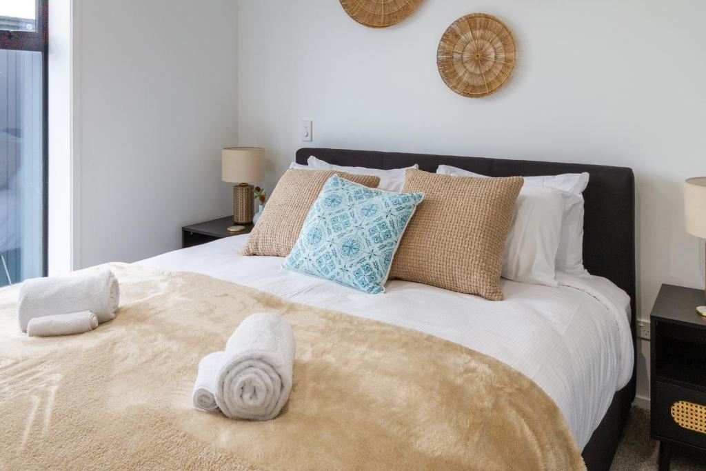 Style meets comfort 2 Bed CHCH CBD