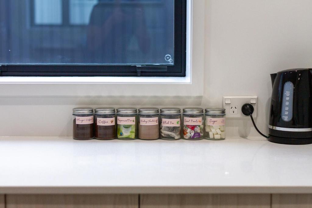 Style meets comfort 2 Bed CHCH CBD - Resim 19