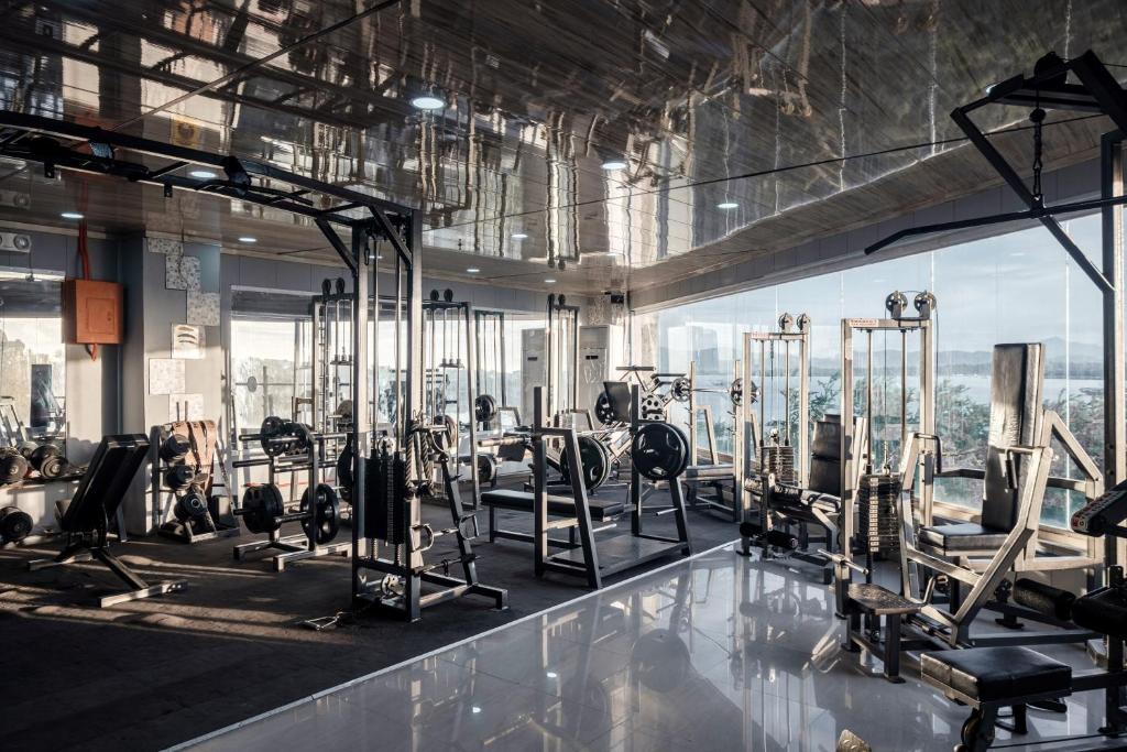 Fitness centrum a/nebo fitness zařízení v ubytování Sunlight Hotel Puerto Princesa