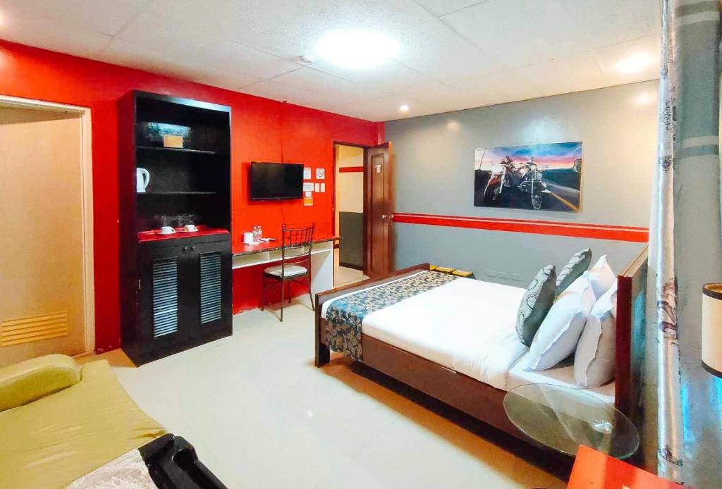 RedDoorz @ Hotel Dian Aparri - Habitación Doble Con Balcón