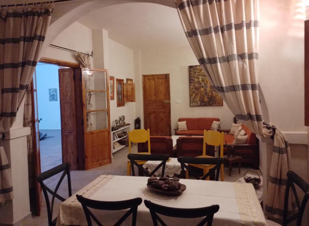 Kuchyň nebo kuchyňský kout v ubytování Djerba rêve vacances Suite Zohra