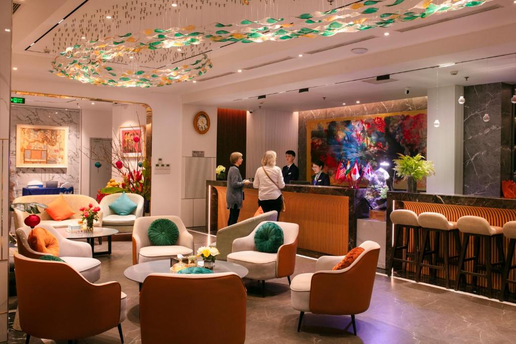 Posezení v ubytování GRAND CITITEL Hanoi Hotel & Spa