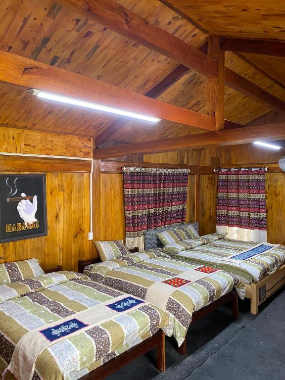 Ha Giang Dìn Homestay Nặm Đăm - 家庭平房