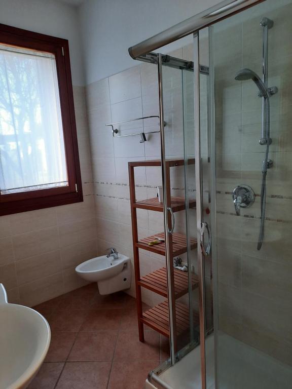 A bathroom at Agriturismo Ai Carpini