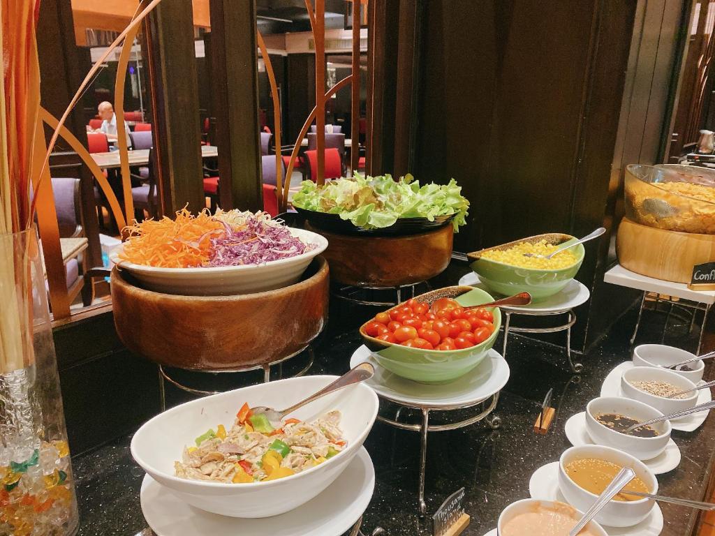 Manhattan Hotel Bangkok - Resim 4