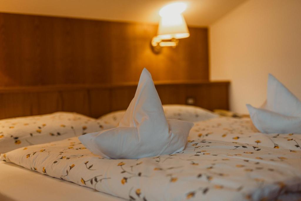 Postel nebo postele na pokoji v ubytování Pension Lafod
