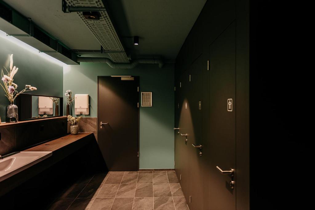 Capsule Hotel - Lucerne Old Town