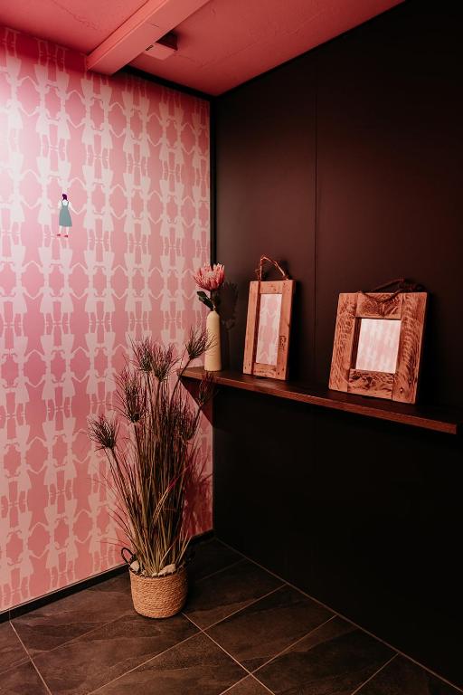 Capsule Hotel - Lucerne Old Town - Resim 18