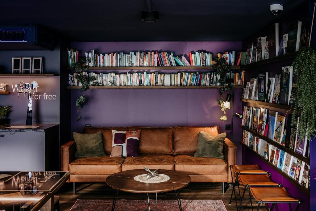 Capsule Hotel - Lucerne Old Town - Resim 12