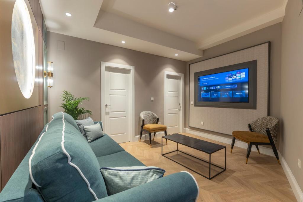 BiBo Suites Palacio de Portago - Resim 6