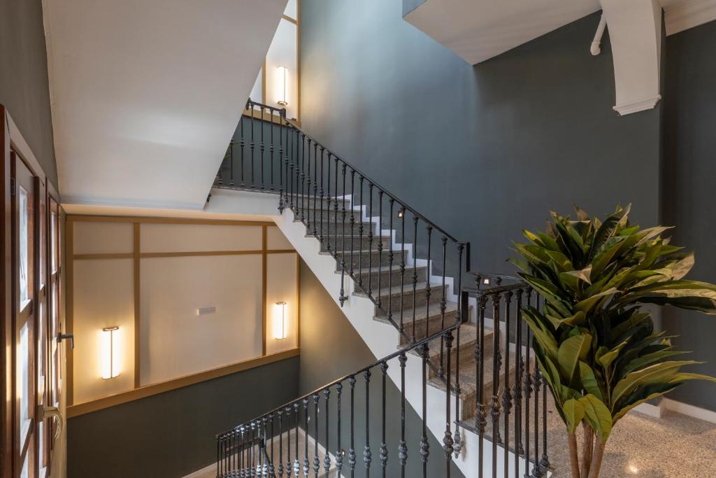 BiBo Suites Palacio de Portago - Resim 15