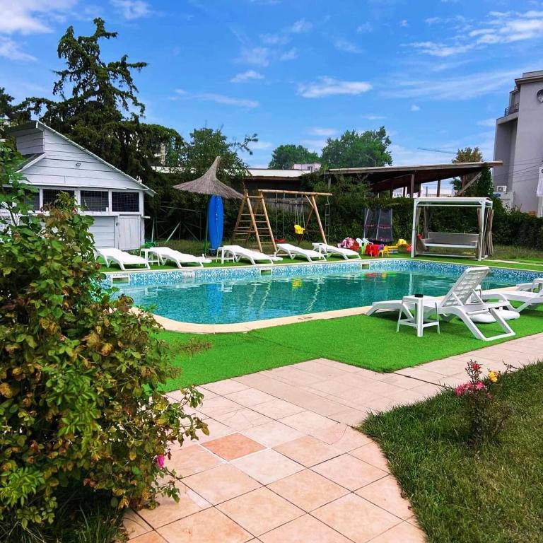 Bazén v ubytování Hotel Venus nebo v jeho okolí