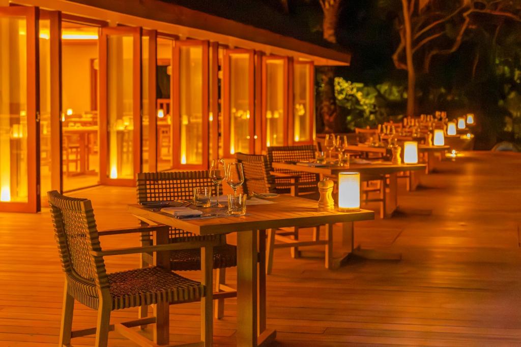 Ресторан / где поесть в Meeru Maldives Resort Island
