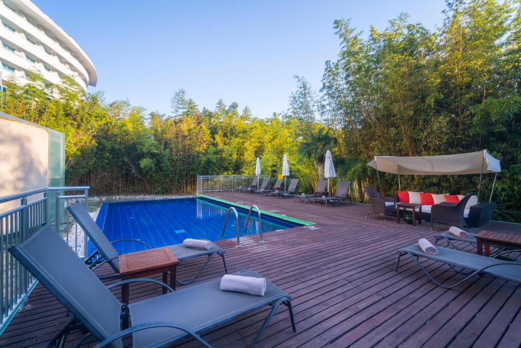 Bazén v ubytování Concorde De Luxe Resort - Prive Ultra All Inclusive nebo v jeho okolí