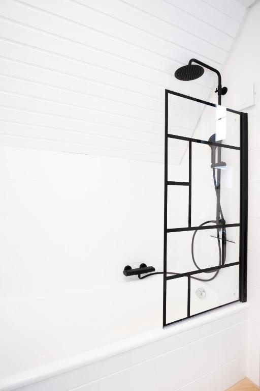 Koupelna v ubytování NEU Deluxe Suite Münsterblick, Maisonette, Kingsize Bett, Küche, Netflix, Aussicht, E-Kamin