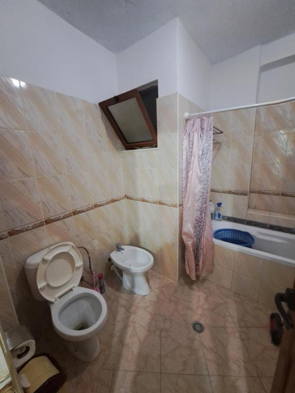 Koupelna v ubytování Apartament Miraka