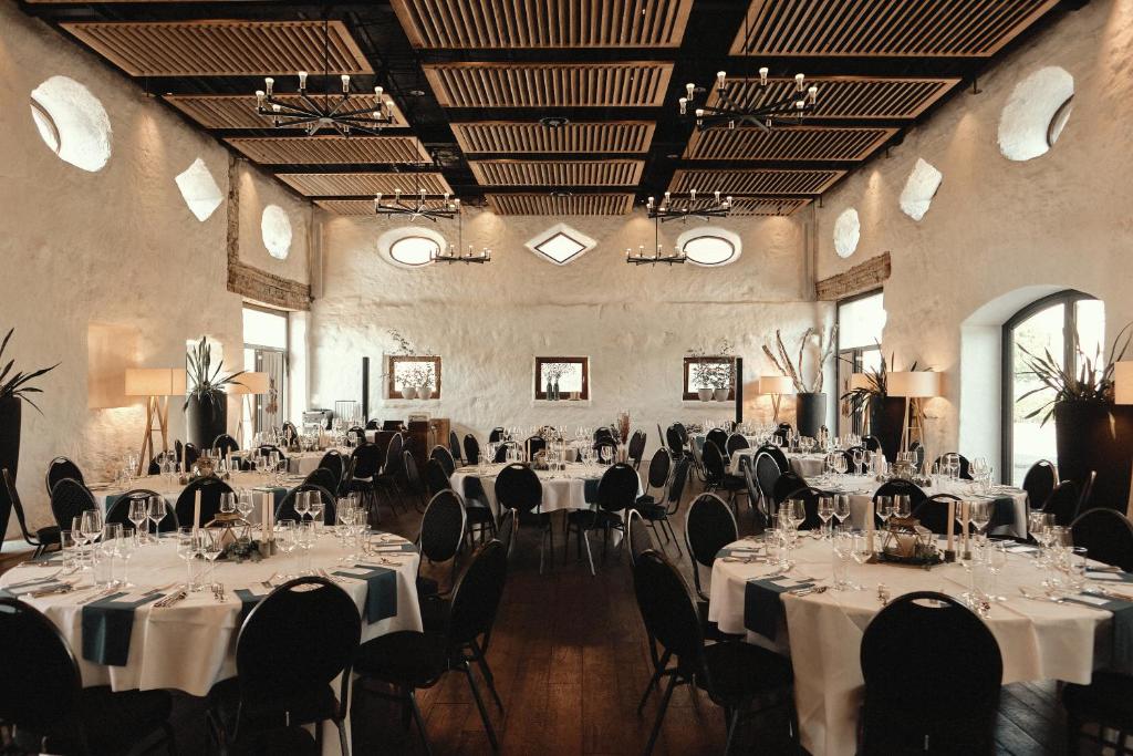 Restaurace v ubytování Hotel Greuterhof Islikon