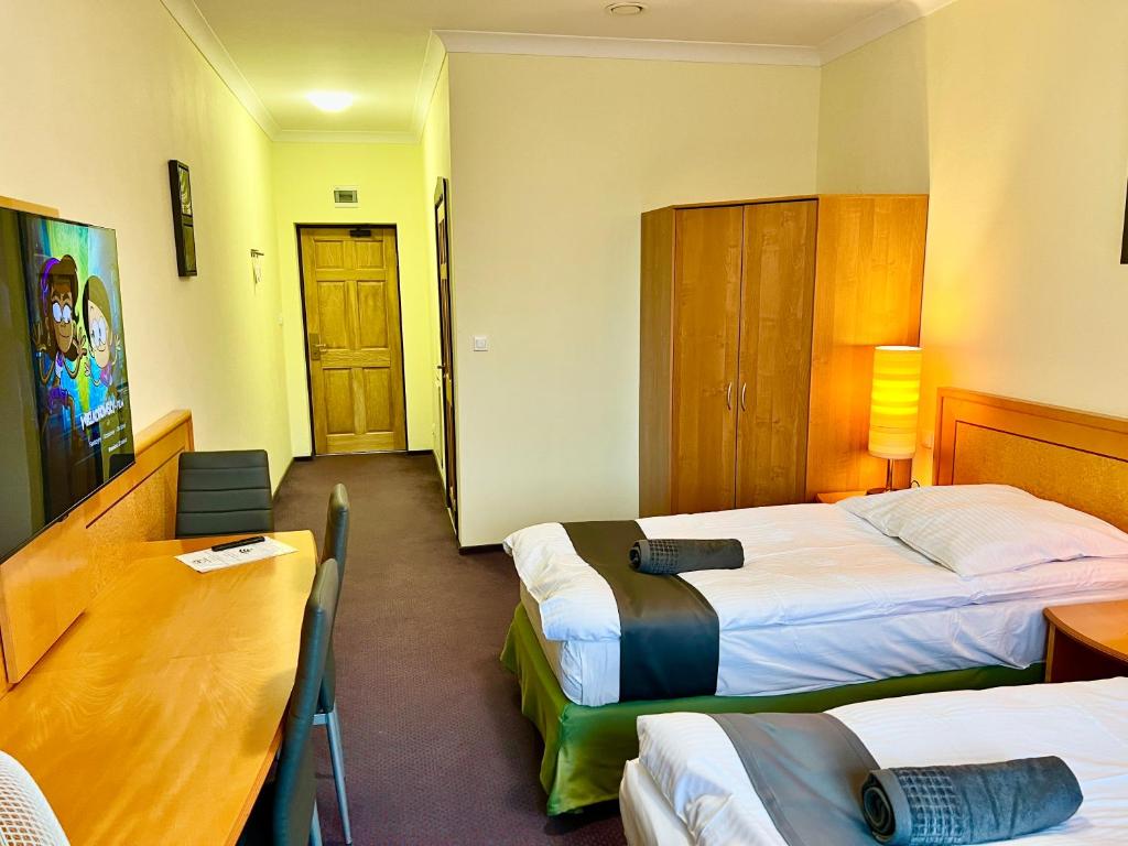 LAS SŁUPSKI APARTAMENTY PREMIUM Wifi Netflix Smart TV50 Cisza Spokój Wysoka jakość za niską cenę Zapraszamy - Deluxe Room No. 12