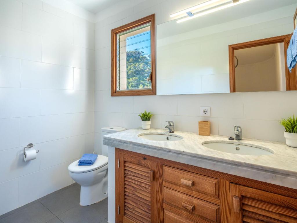 Koupelna v ubytování Holiday Home Clara R by Interhome